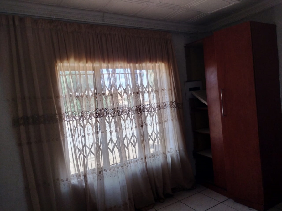 3 Bedroom Property for Sale in Sechaba Mahobeville Free State
